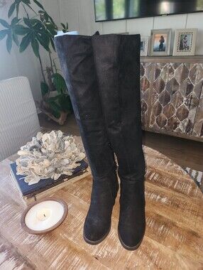 Black Suede Over The Knee Suede Boots